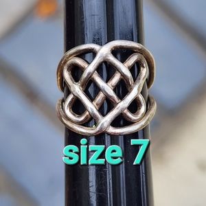 Vintage sterling silver ring Celtic knot St Patty's Day Irish Ring size 7